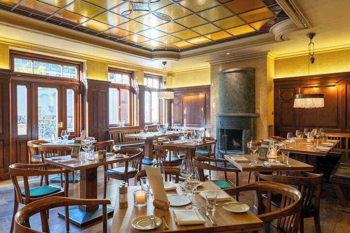 Dining 93 of 135