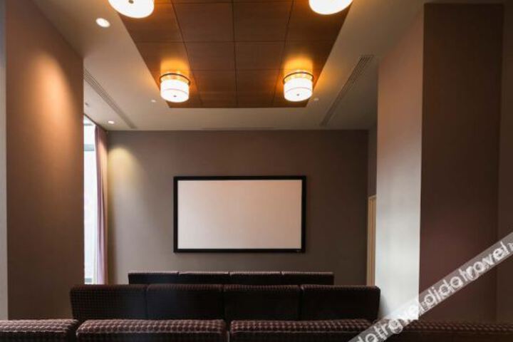 Fitness & Recreational Facilities