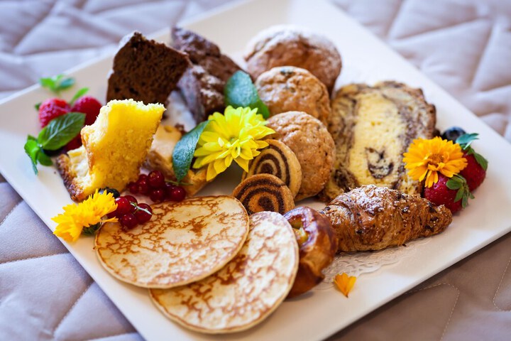 Breakfast/Coffee Service 109 of 119