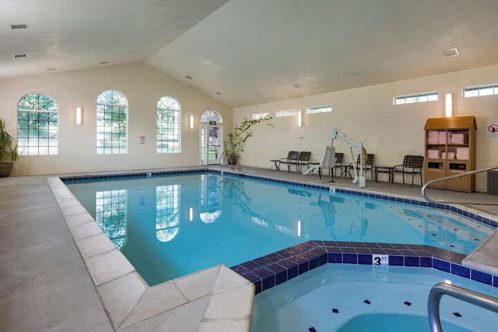 Pool 24 of 36