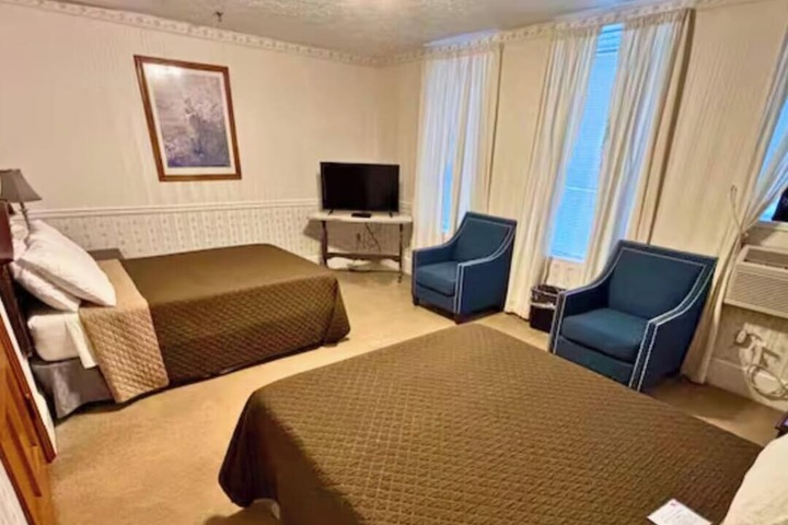 Room 6 of 41