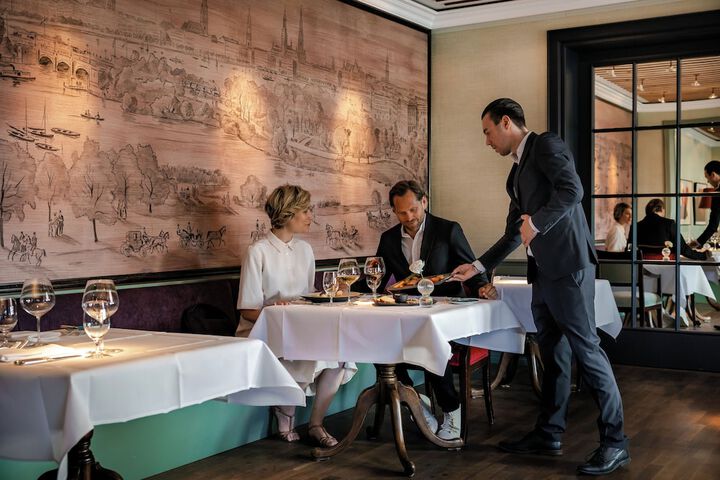 Dining 60 of 73