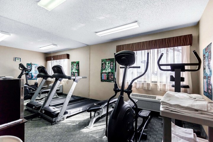 Hotel Gym Photos