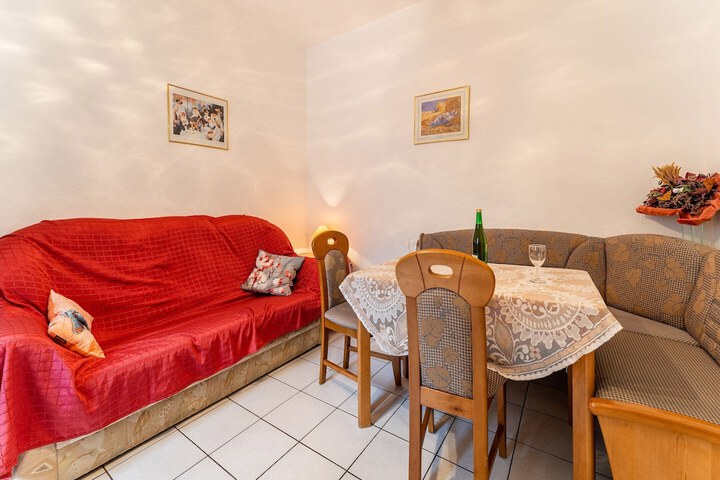 Room 15 of 39