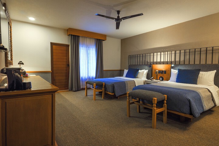 Room 21 of 90