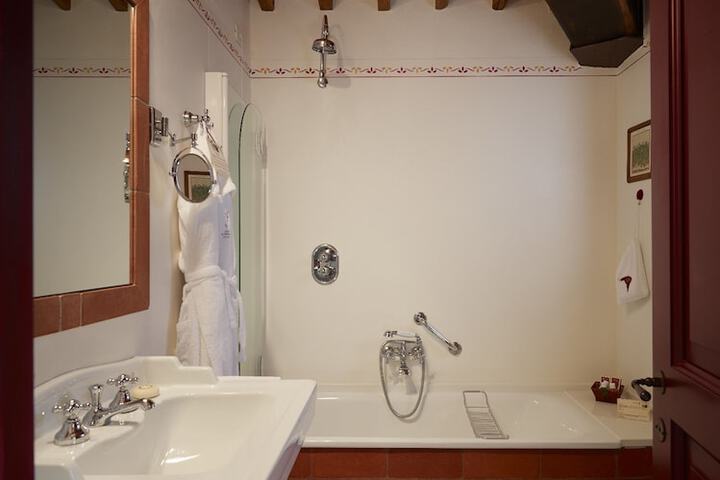 Room 29 of 71