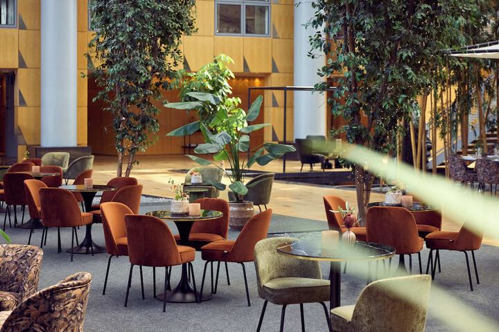 Guest Lobby
