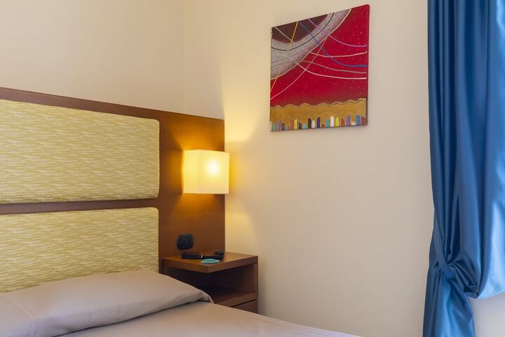 Room 15 of 71