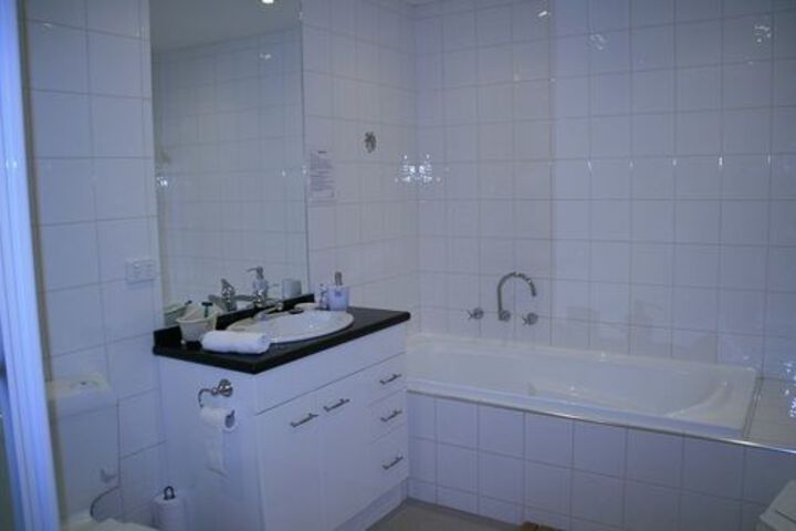 Room 30 of 49