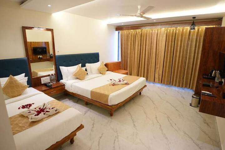 Room 3 of 54