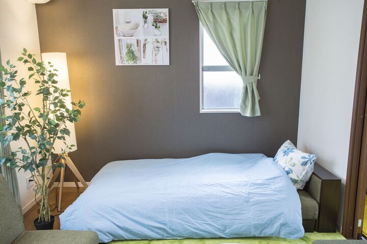 Room 4 of 36