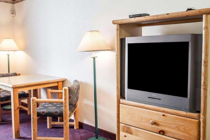 Standard Suite