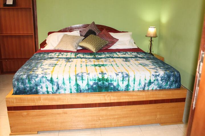 Room 4 of 56