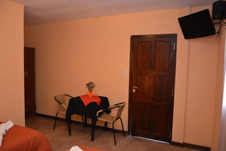 Room 19 of 38
