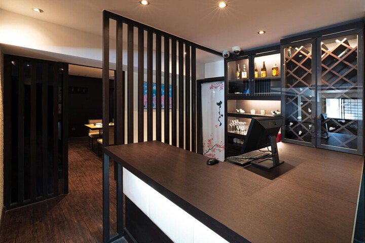Lounge 258 of 325