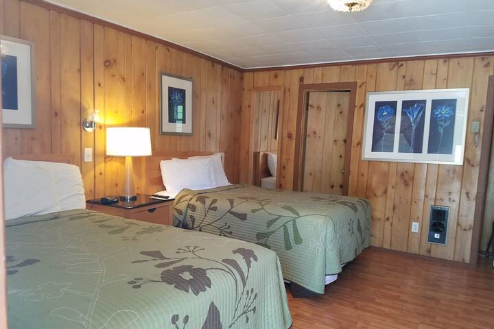 Room 90 of 345