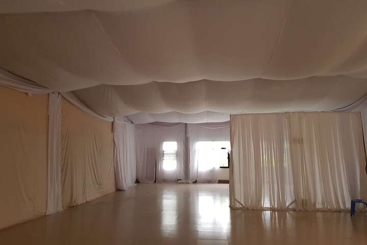 Ballroom/Hall 31 of 39