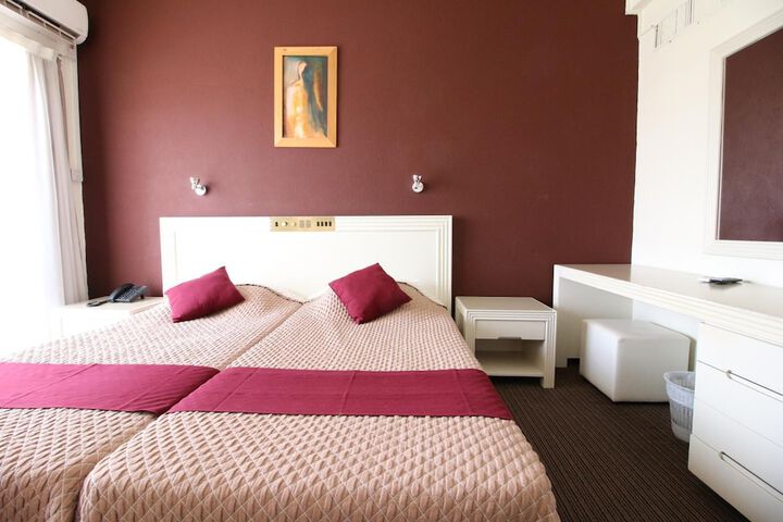 Room 20 of 45