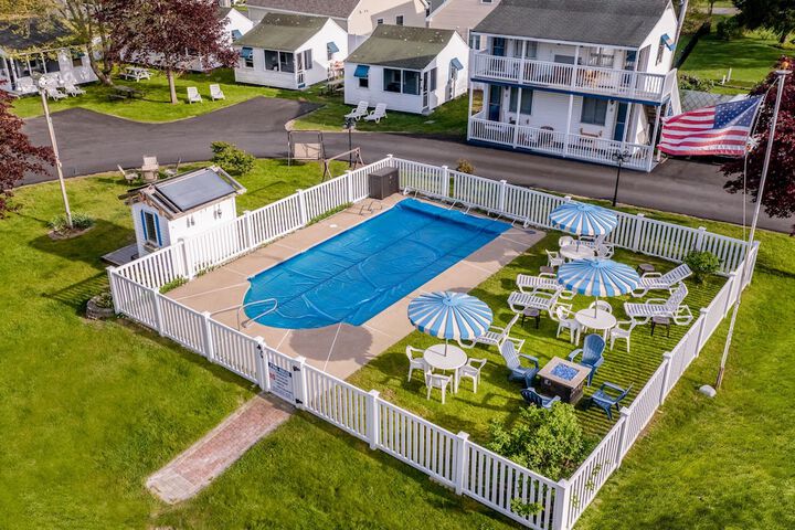 Pool 50 of 64