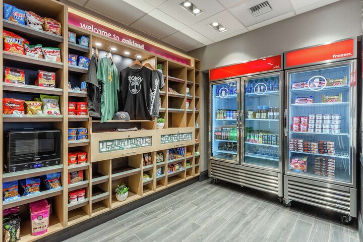 Snack bar