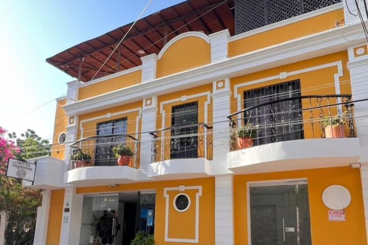 Hotel Tayromar