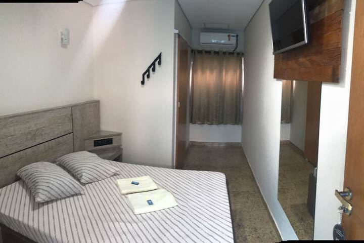 Room 2 of 29