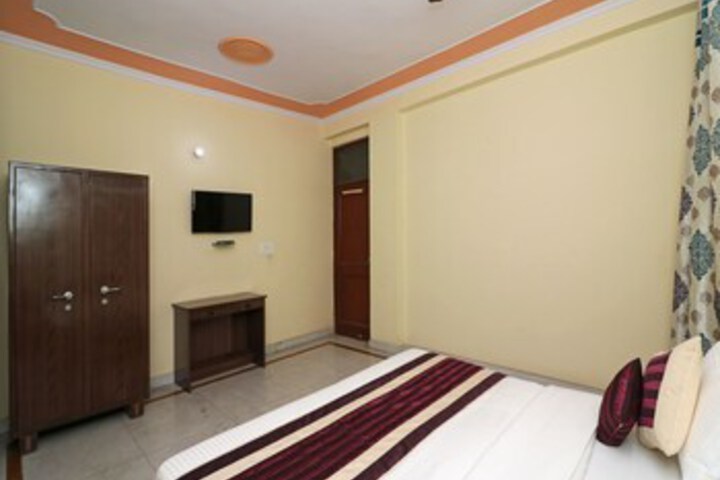Room 19 of 24