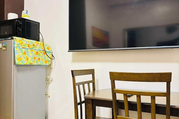 Room 9 of 30