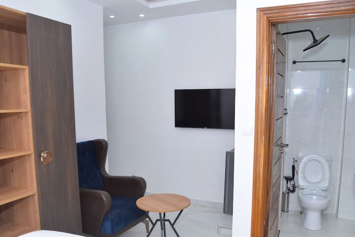 Room 22 of 69