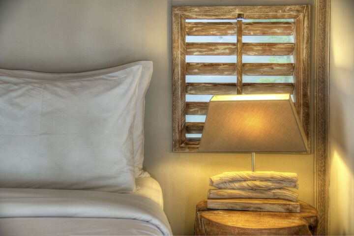 Room 4 of 28