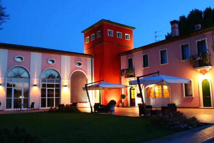 Hotel 41 of 46