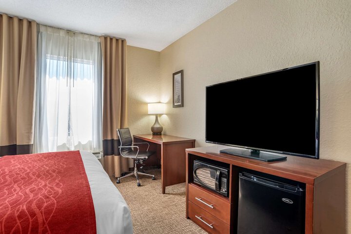 Room 16 of 61