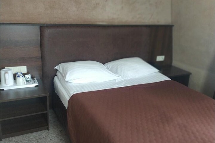 Room 30 of 67