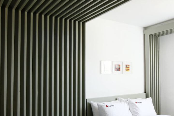 Room 7 of 47