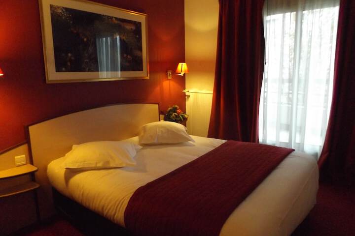 Room 7 of 29