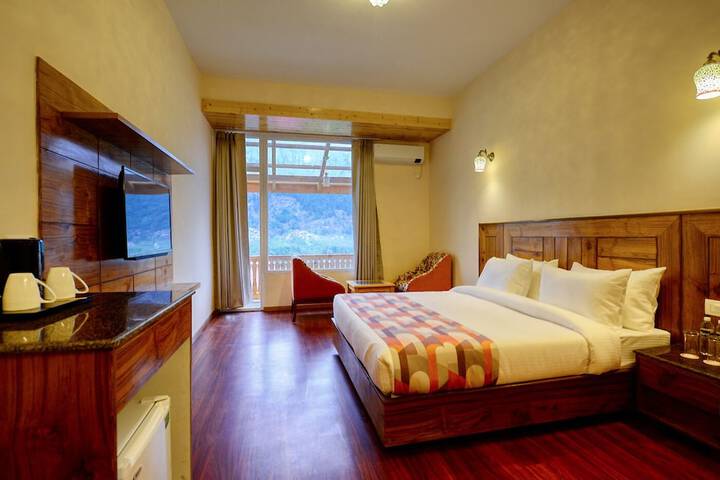 Room 9 of 36