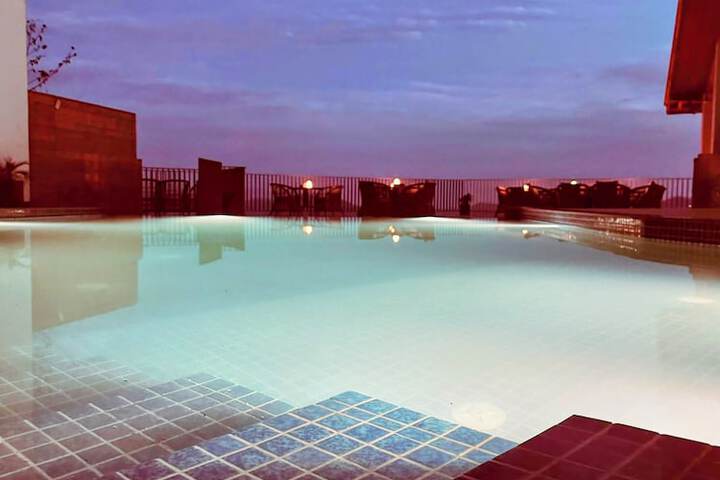 Pool 86 of 137