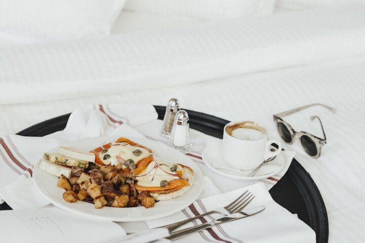 Room service - dining