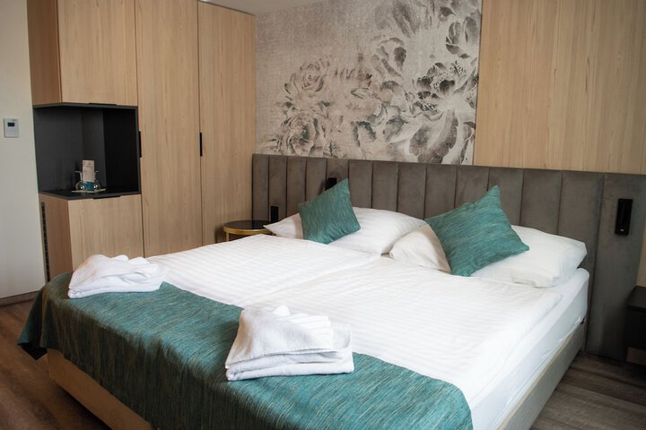 Room 20 of 62