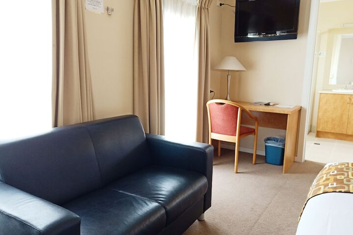 Room 55 of 92