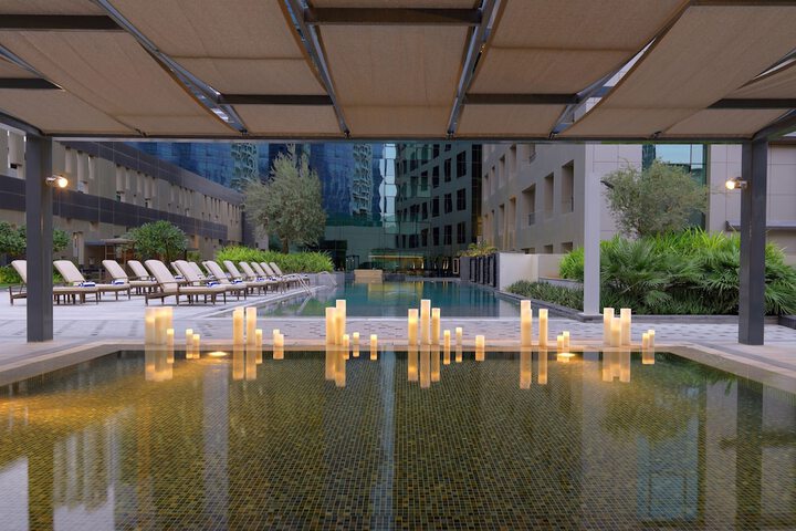 Pools & Facilities