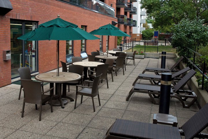 Sundeck 27 of 28