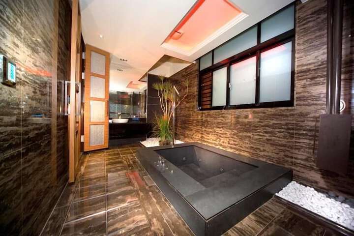 Spa 43 of 53