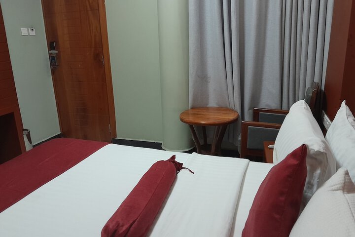 Room 16 of 119