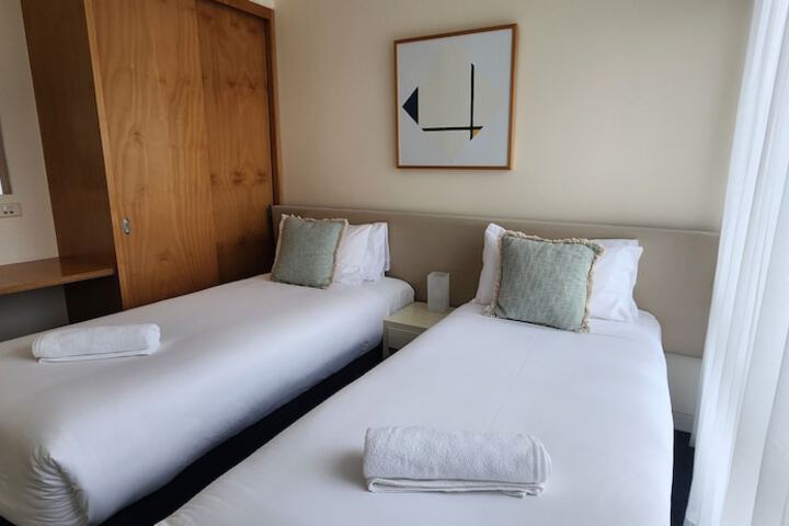 Room 22 of 105