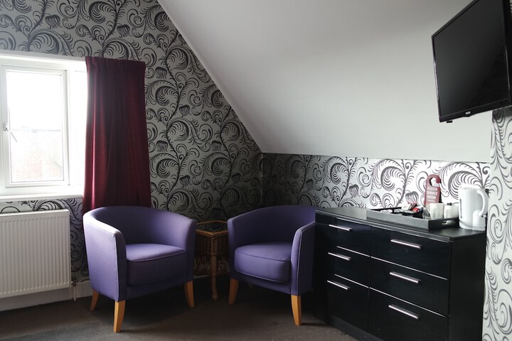 Room 113 of 160