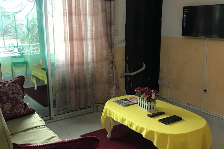 Room 14 of 34