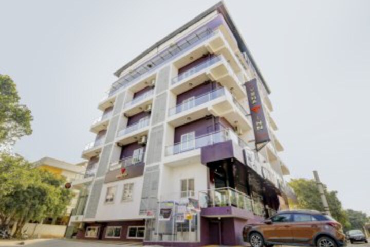 OYO 78487 Collection O Vera Inn