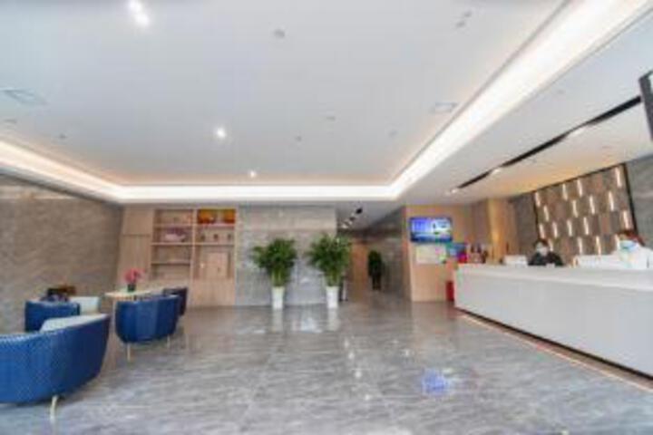 Songzi Yuewei Hotel (Wanda Plaza Branch)
