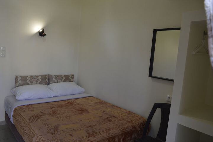 Room 15 of 35